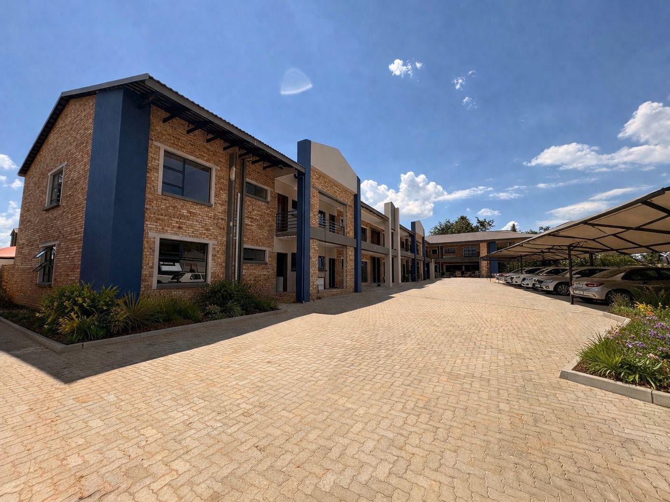 3 Bedroom Apartment / flat to rent in Three Rivers - 157 Genl Hertzog ...