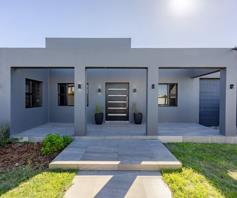 House for sale in Grassy Park