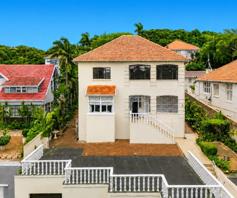 House for sale in Glenwood