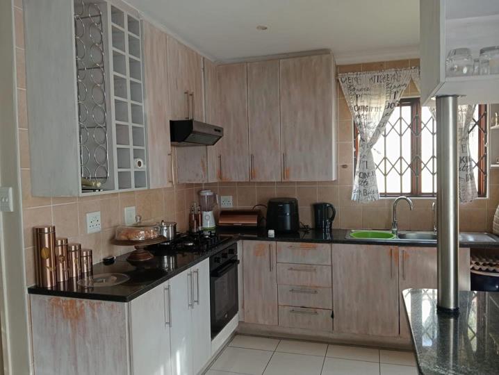 Listing number: P24-117194718, Image number: 3