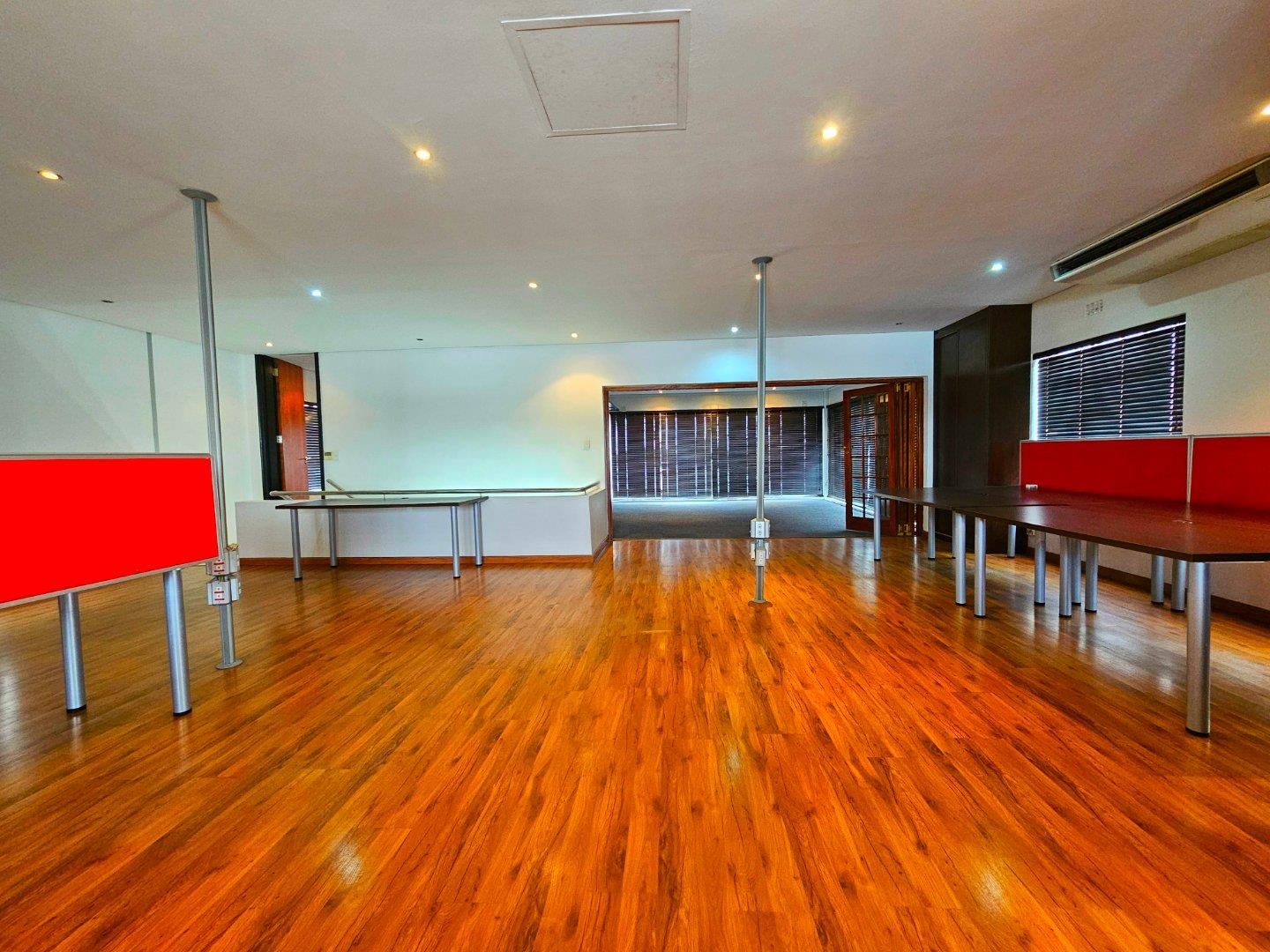 Commercial property to rent in Edgemead - 21 Southdale Road - P24-117040030