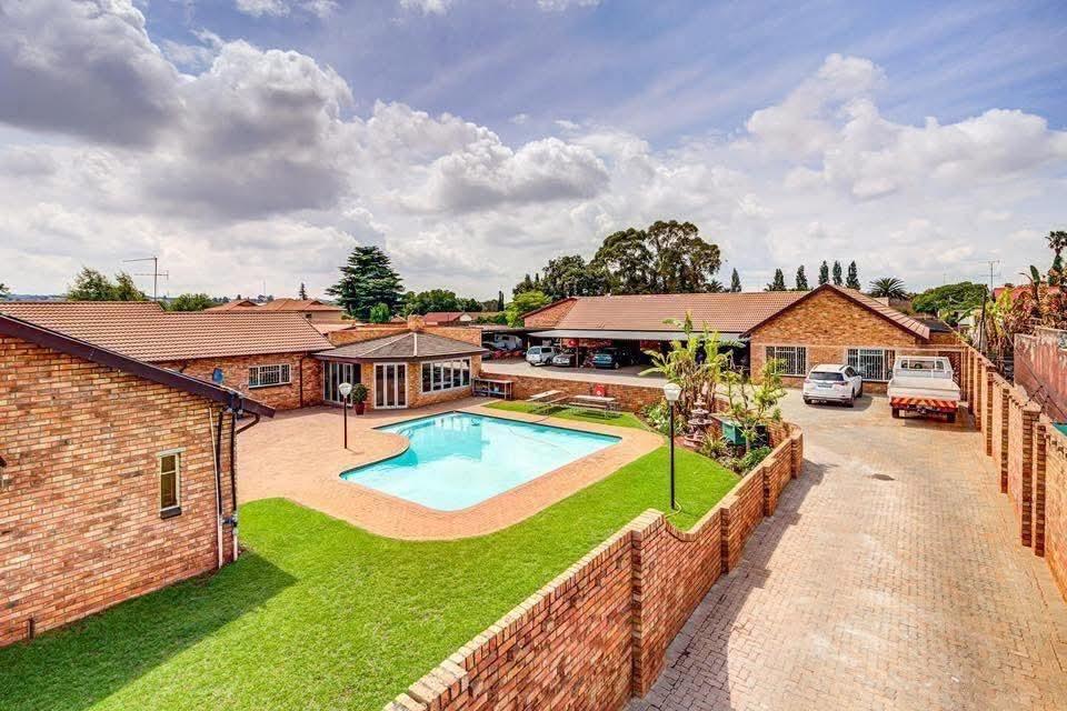 3 Bedroom House for sale in Witfield - P24-117198517