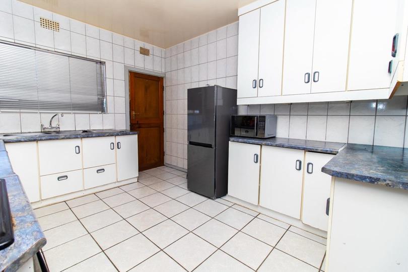 Listing number: P24-117202251, Image number: 3