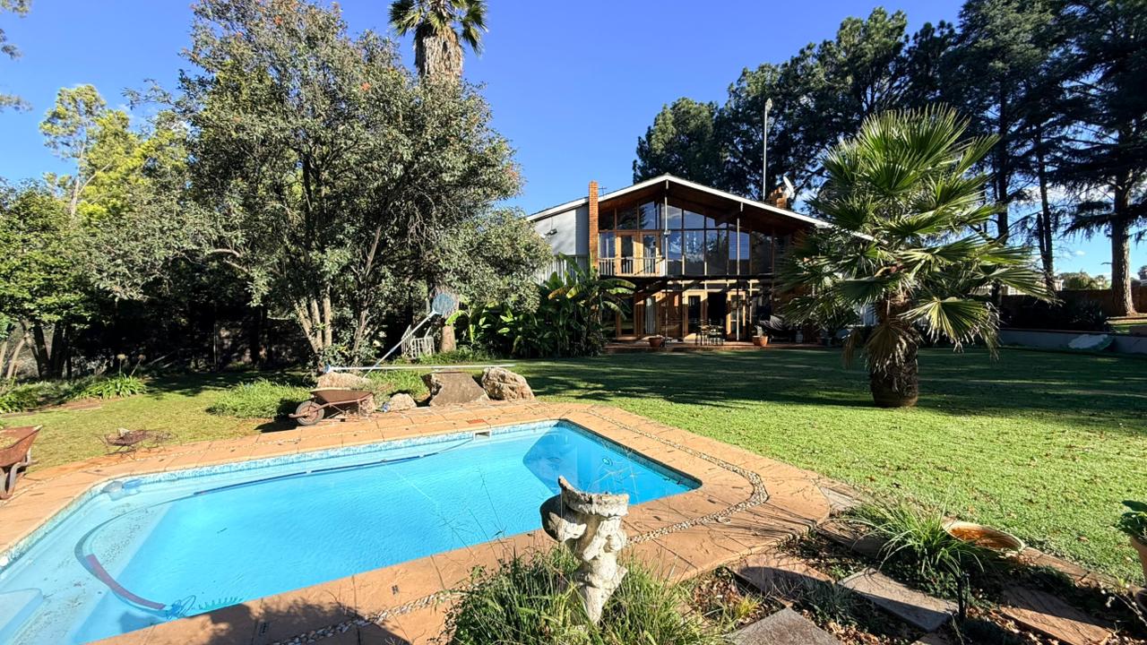 3 Bedroom House for sale in Kookrus - P24-117204511