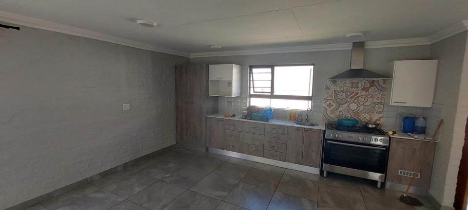 Listing number: P24-117207251, Image number: 3