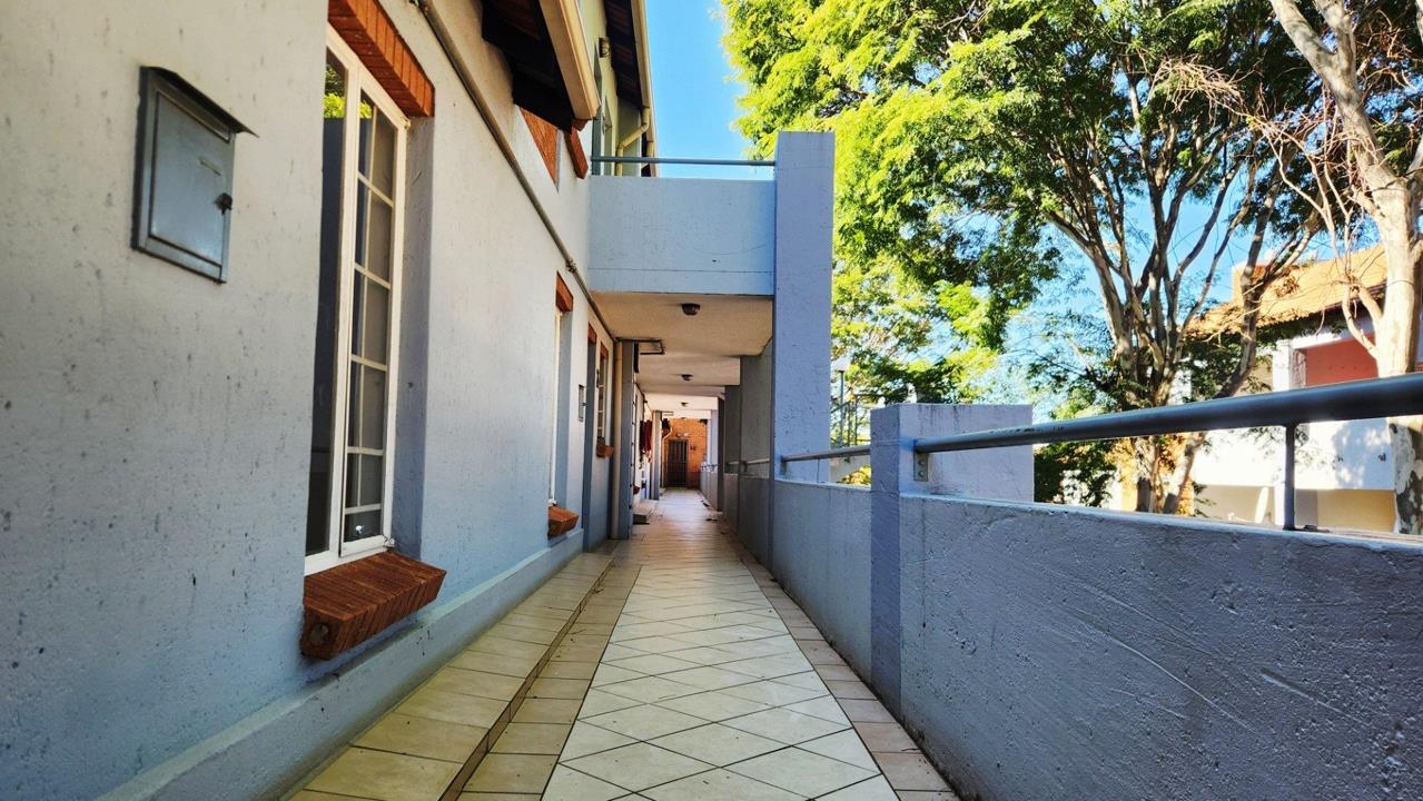 2 Bedroom Apartment / flat for sale in Die Hoewes - Dolce Vita , 255 Jean Ave - Centurion