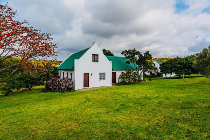 Farm for sale in Humansdorp Rural - P24-117209905