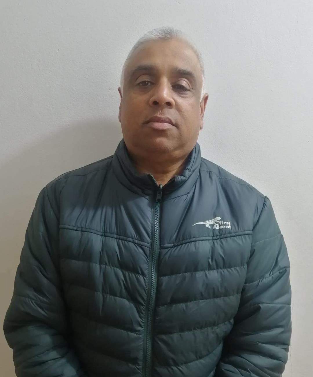 Agent profile for Ash Singh