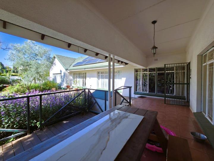 Listing number: P24-117214365, Image number: 2, Patio