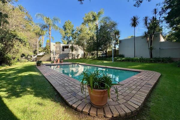 Perfectly suited to both first-time buyers looking to step into the property market and investors seeking excellent rental appeal, this charming apartment offers a fantastic blend of ...