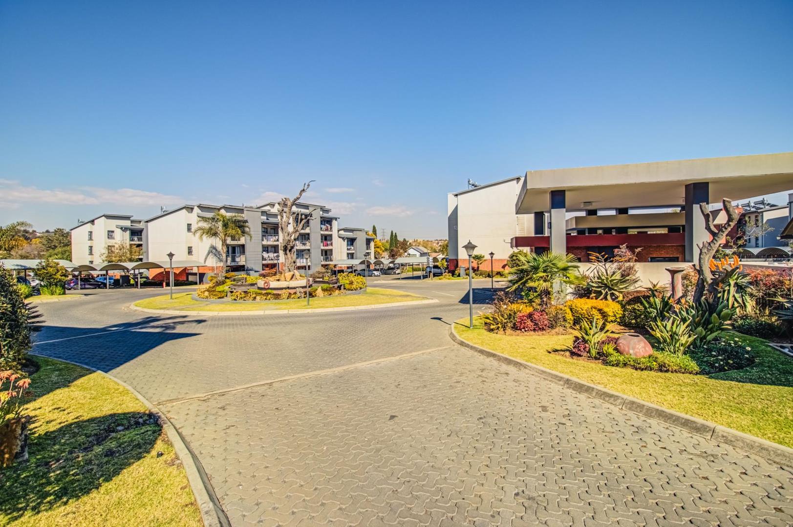 3 Bedroom Apartment / flat for sale in Eden Glen - 41 Baker Drive - P24 ...