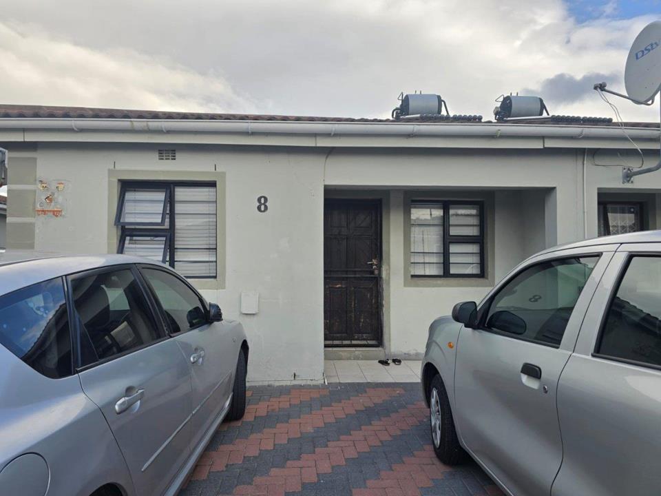 Listing number: P24-117217305, Image number: 1
