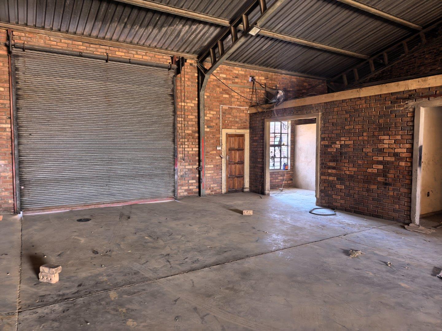 Commercial Property to Rent in Witbank Ext 45