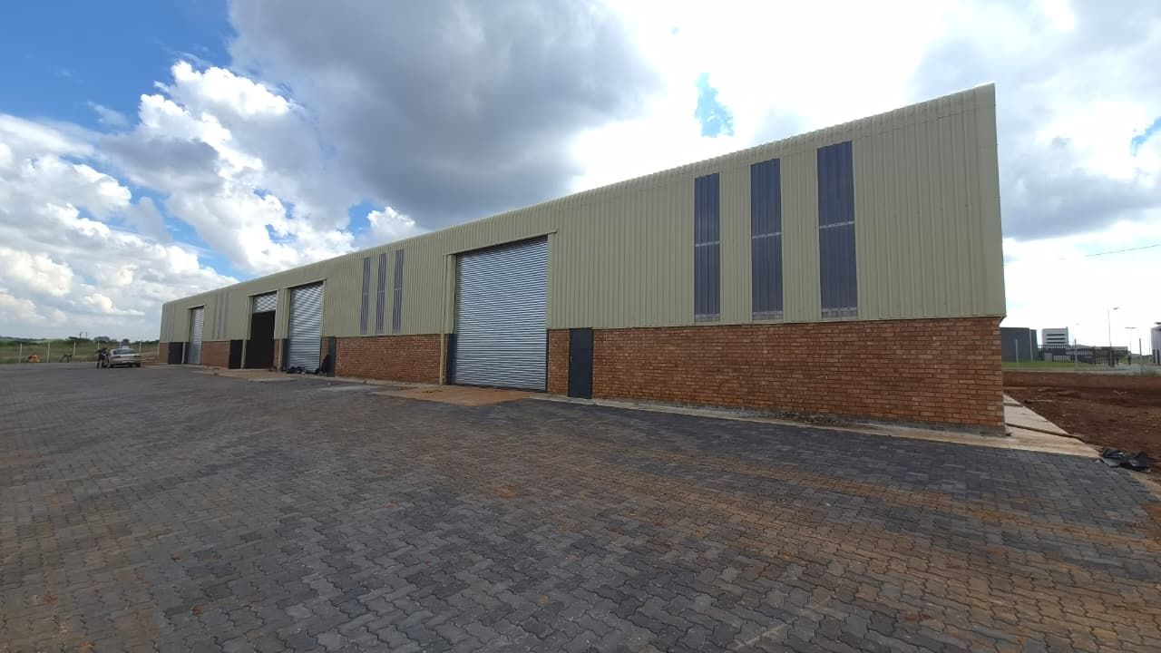 Industrial property to rent in Sunderland Ridge - 3 Sunderland Ridge ...