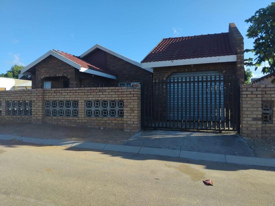 Listing number: P24-117224422, Image number: 1