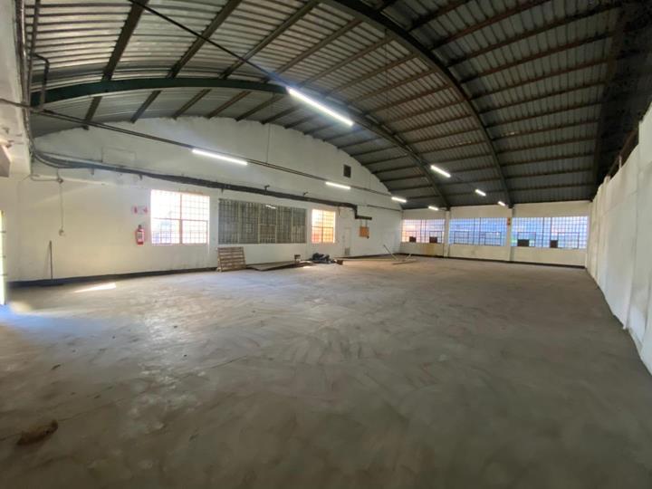 Listing number: P24-117224590, Image number: 3, 436m² warehouse in Elandsfontein