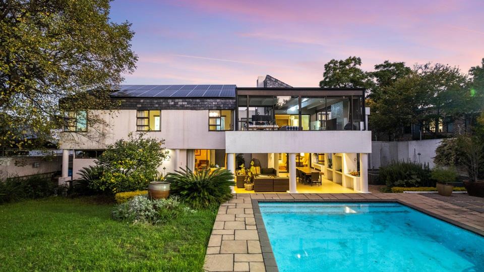 4 Bedroom House for sale in Inanda - P24-117226636