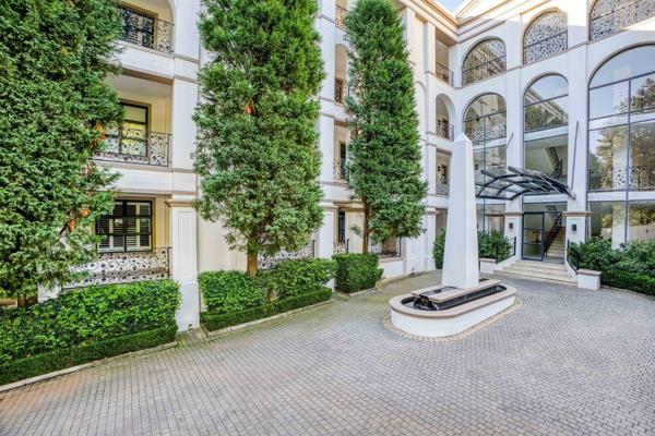 It is not often that a property of this calibre becomes available in the sought-after suburb of Hyde Park.

Apartment size : 214sqm  | ...