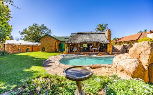 3 Bedroom House for sale in Faerie Glen