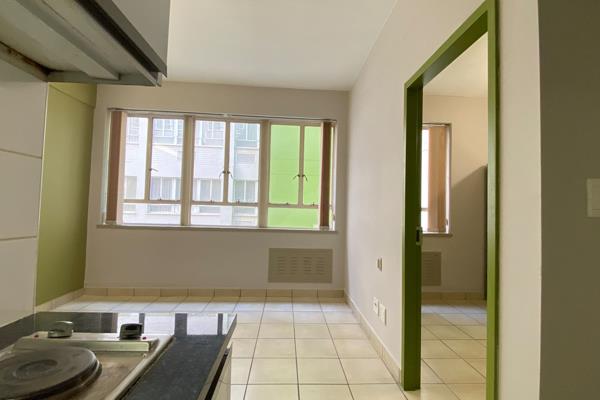 Convenient Apartments to Rent in Newgate Mall, Johannesburg

LIMITED OFFER: FLEXI ...