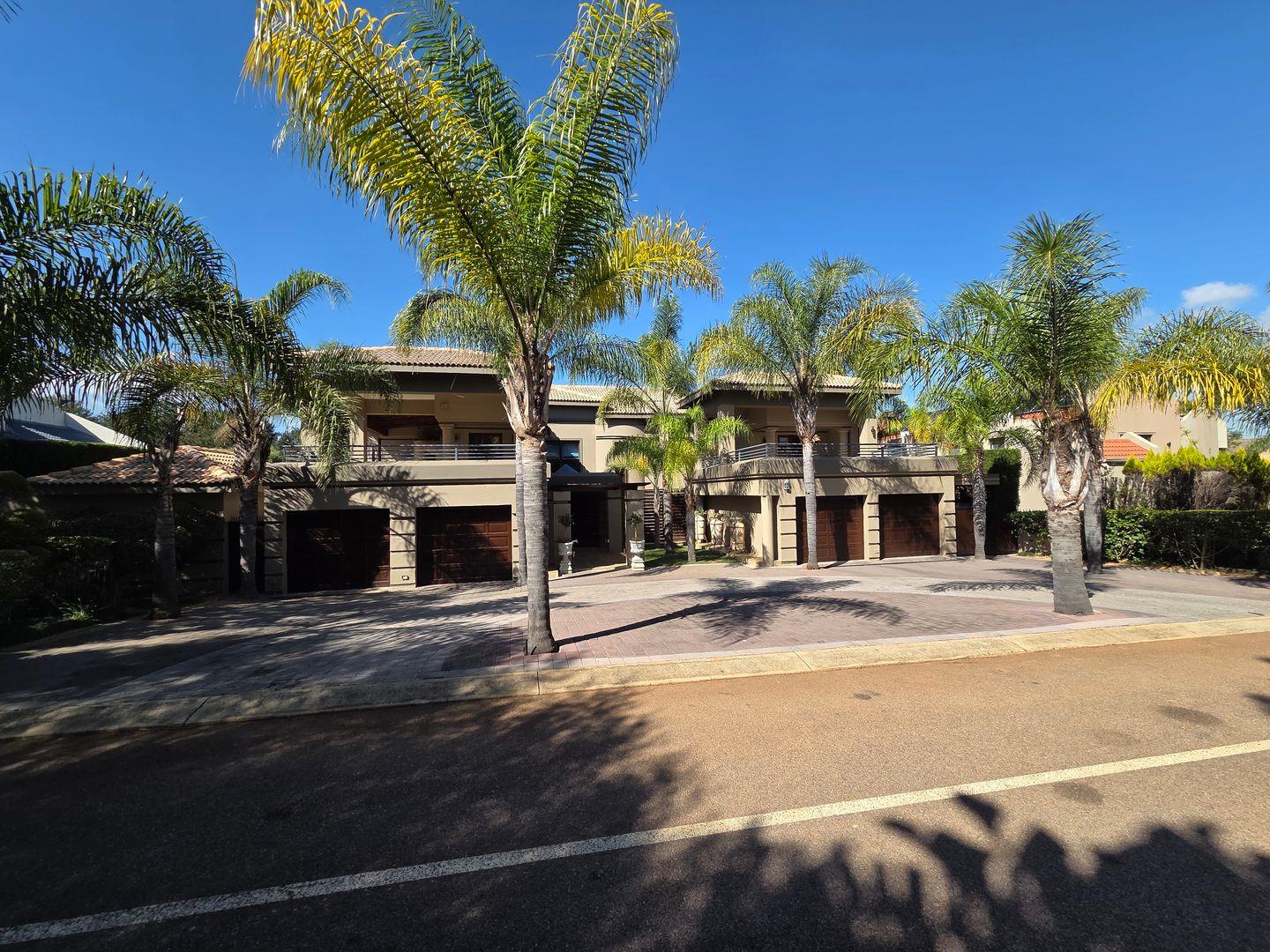 5 Bedroom House to rent in Woodhill Golf Estate - P24-117232639
