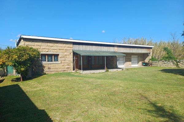 Situated on the main road of Paul Roux, this charming and versatile property offers a ...
