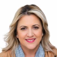 Agent profile for Stacy Chronis