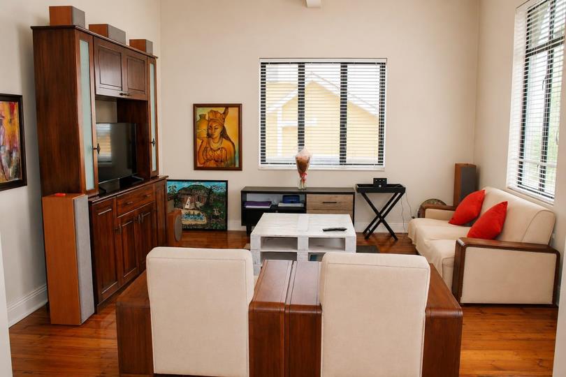 Listing number: P24-117239770, Image number: 2