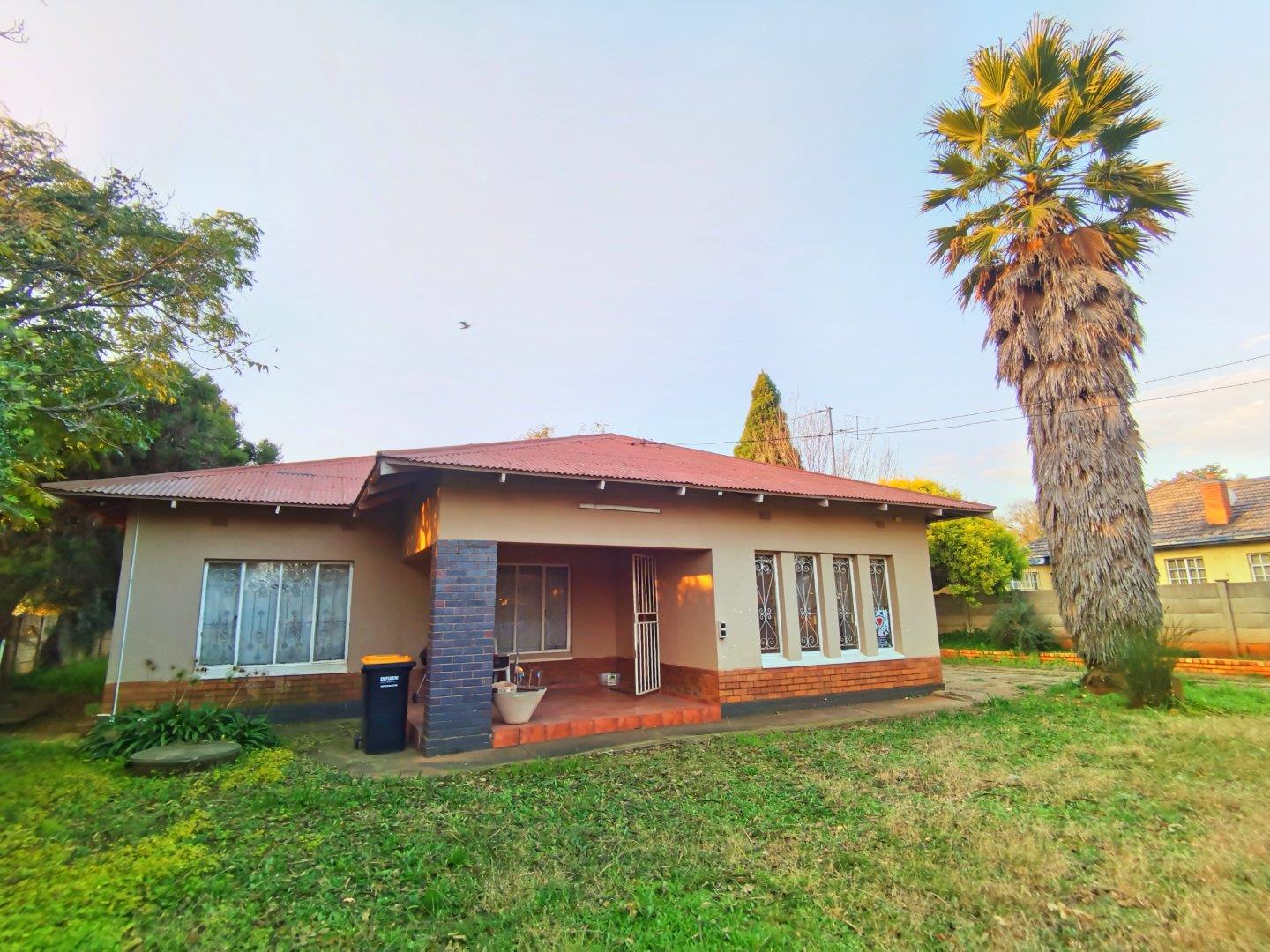 3 Bedroom House for sale in Three Rivers - P24-117241590