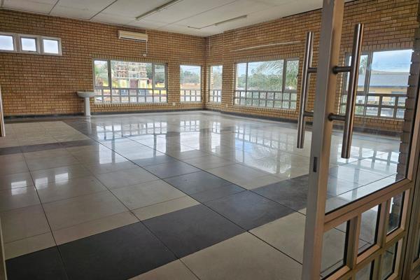 Position your business in the heart of Laudium CBD with this well-located 130sqm office space, perfectly suited for professionals such ...