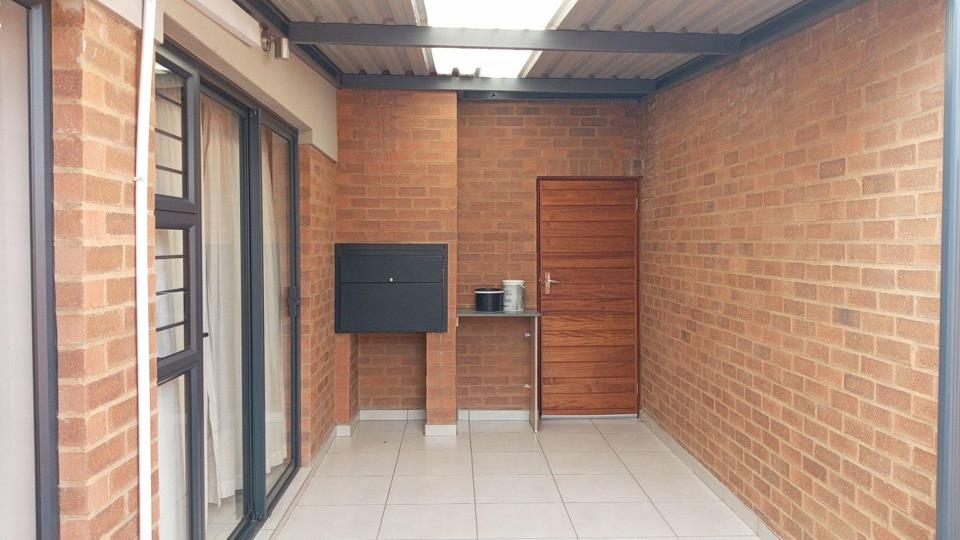 3 Bedroom Townhouse for sale in Montana - P24-117244362