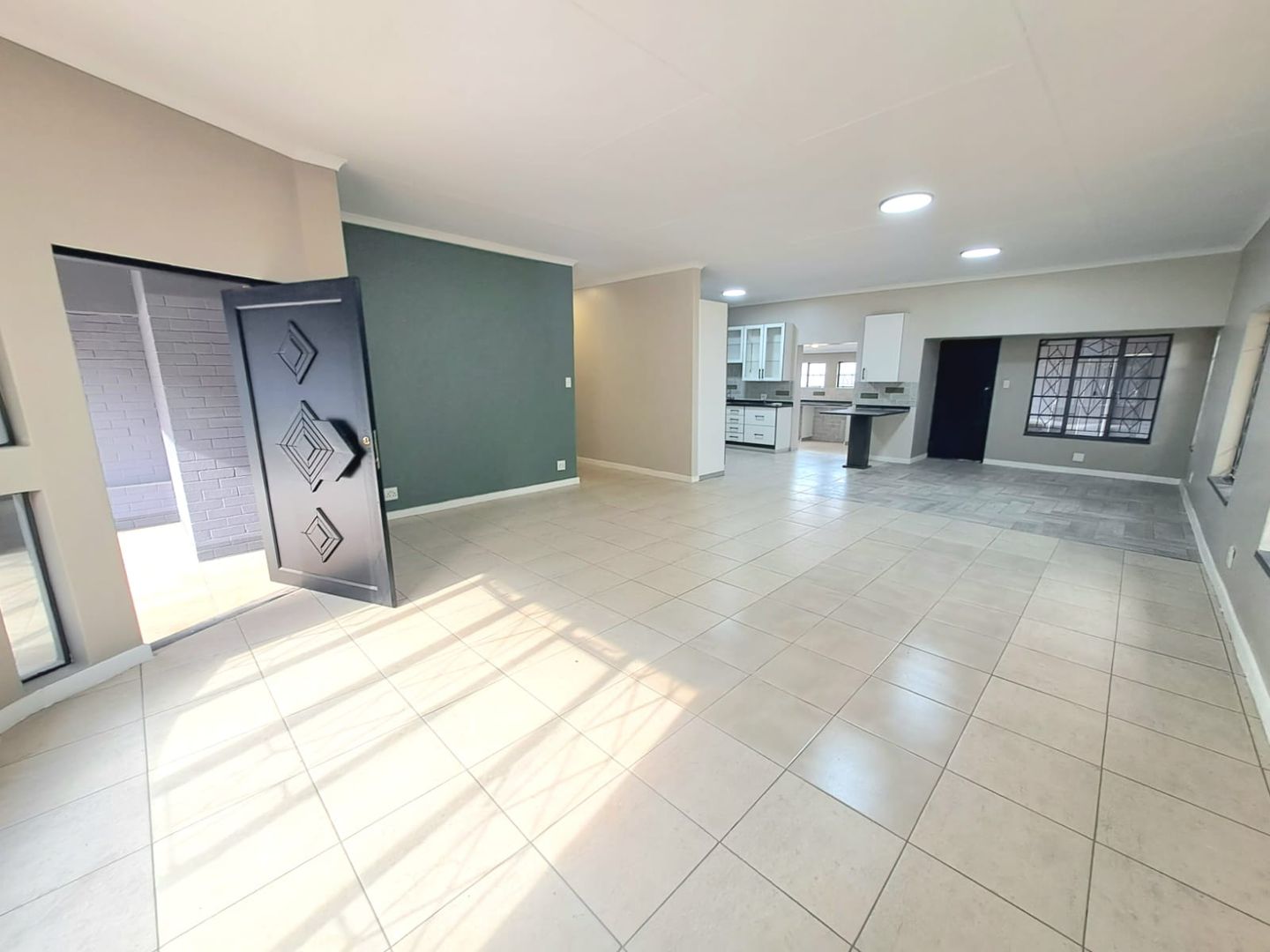 3 Bedroom House for sale in Three Rivers - P24-117244393