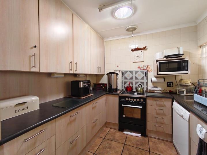 Listing number: P24-117246386, Image number: 3