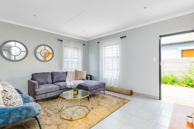 Listing number: P24-117728659, Image number: 2