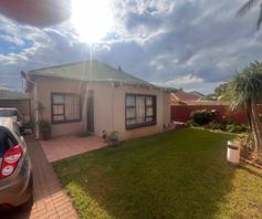 House for sale in Kensington