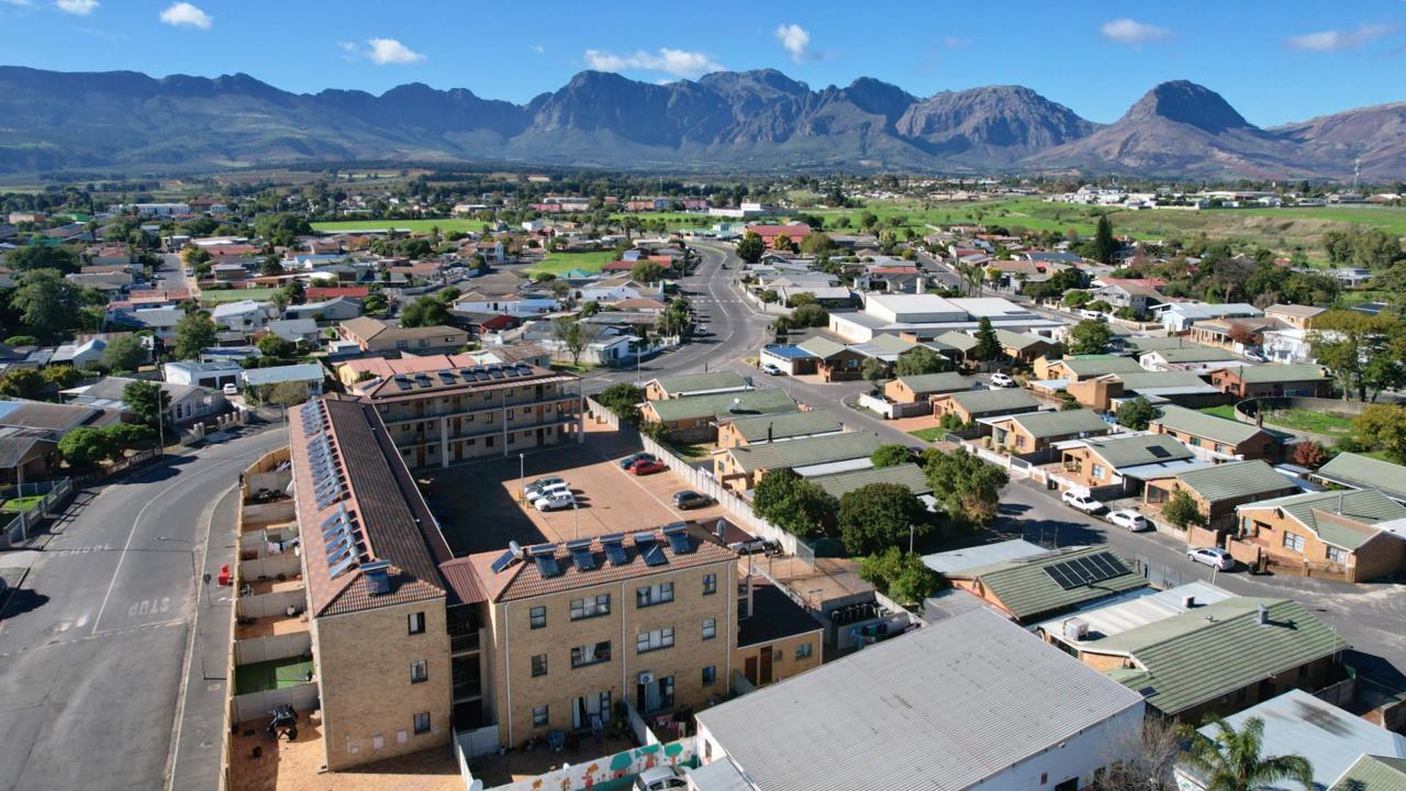 2 Bedroom Apartment / flat for sale in New Orleans - 57 Orleans Avenue - Paarl
