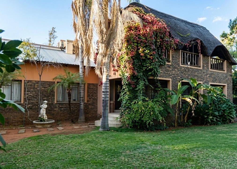 4 Bedroom House for sale in Die Rand - P24-115905957