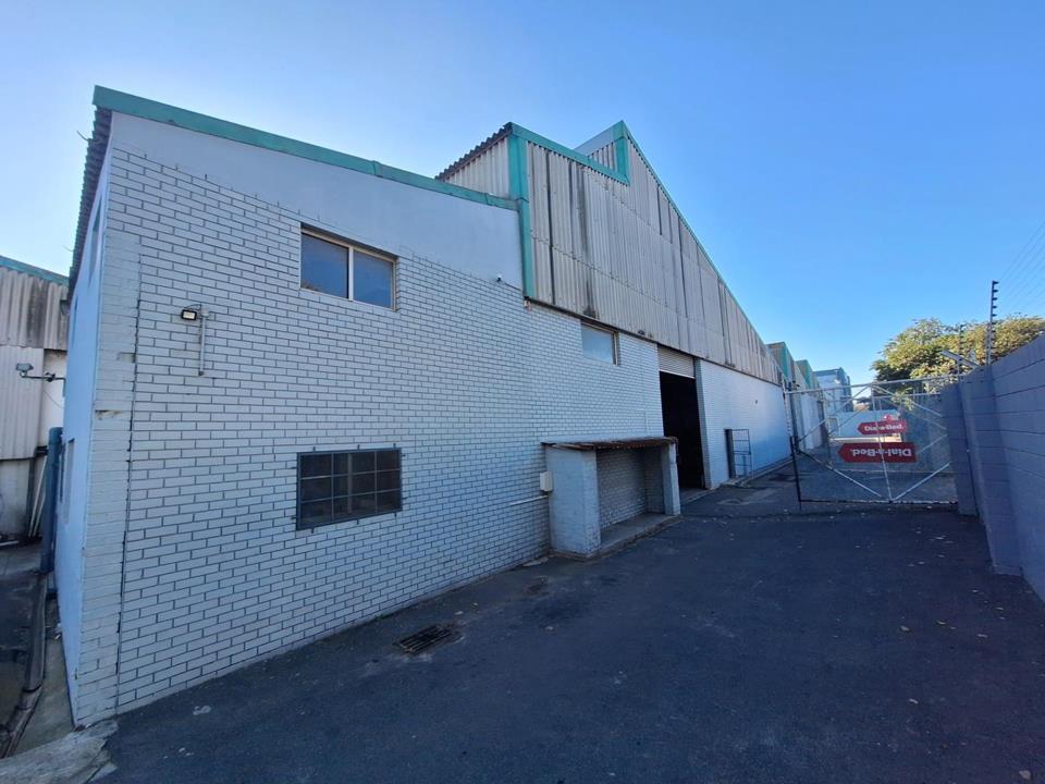 Listing number: P24-117252437, Image number: 1