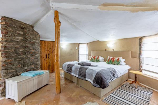 12 Bedroom Farm for Sale in Bot River