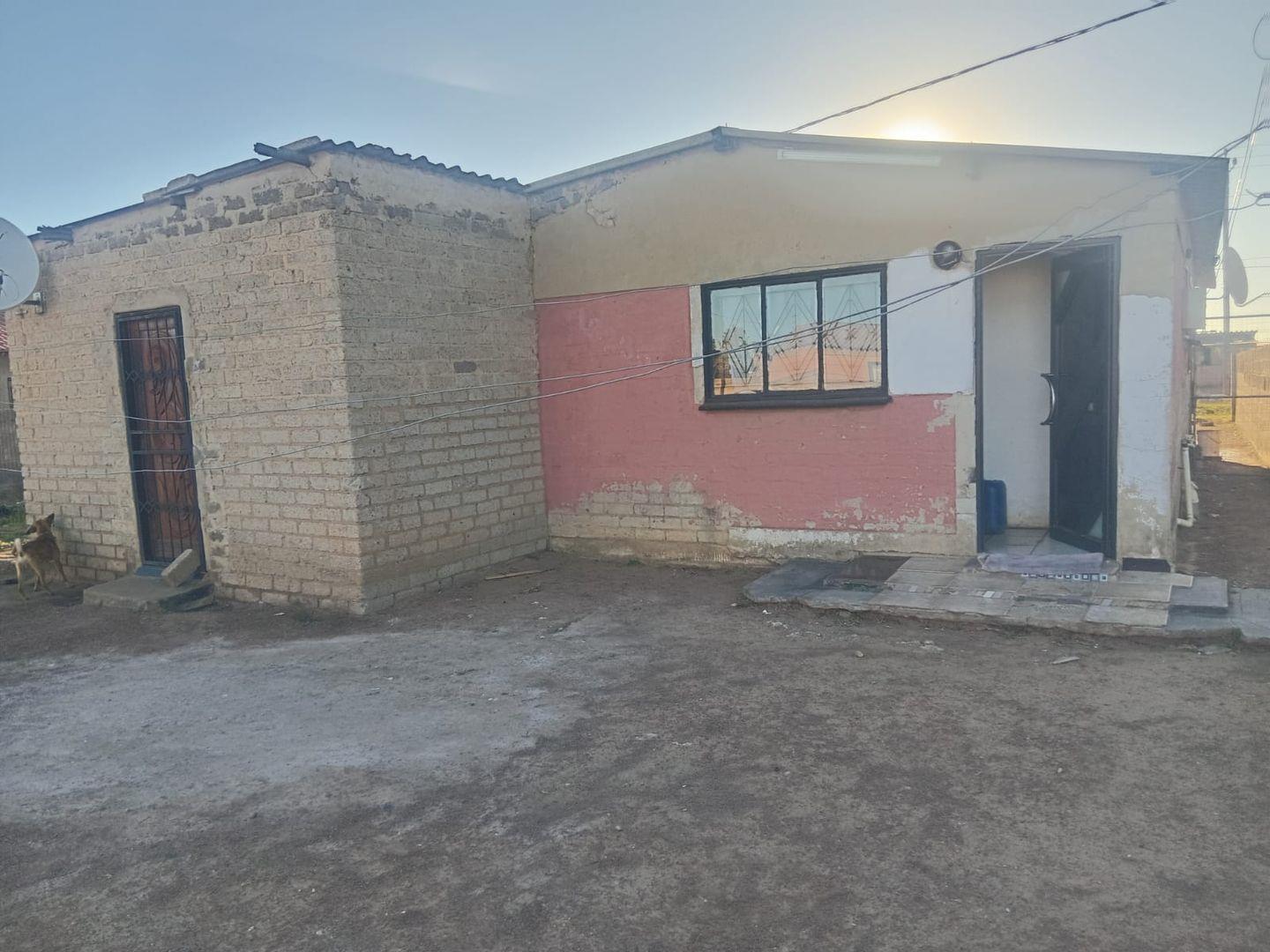 2 Bedroom House for sale in Evaton West - P24-117259513