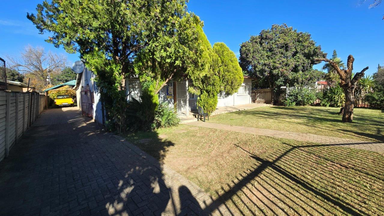 15 Bedroom House for sale in Brandwag - 29 Mellville Drive - Bloemfontein