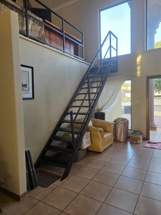 Listing number: P24-117262190, Image number: 2