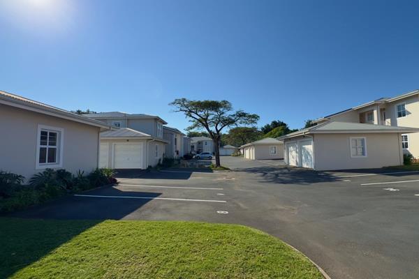 Lovely spacious 2 bedroom, 1 bathroom ground floor apartment available to rent in the sought-after Shortens Country Estate. This home ...