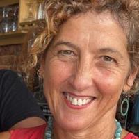 Agent profile for Paula Giusti