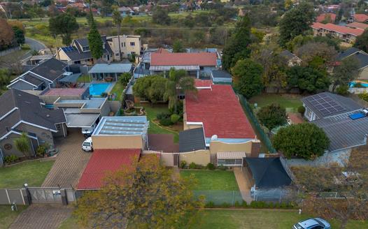6 Bedroom House for sale in Kibler Park