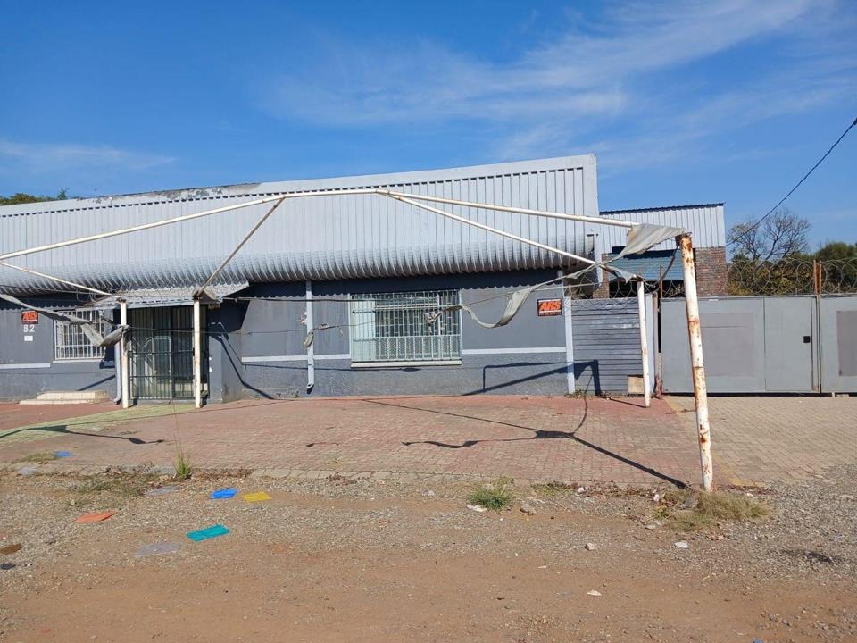 Industrial property for sale in Rustenburg Central - P24-117264428