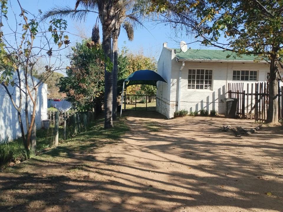 Commercial property for sale in Chartwell - 120 Hampton Court Road - Randburg