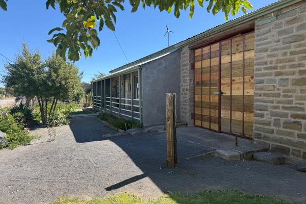 Imagine escaping to a beautifully furnished home in Sutherland, where comfort and practicality come together. This single-storey house ...