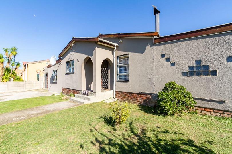Listing number: P24-117272387, Image number: 3, FRONT VIEW