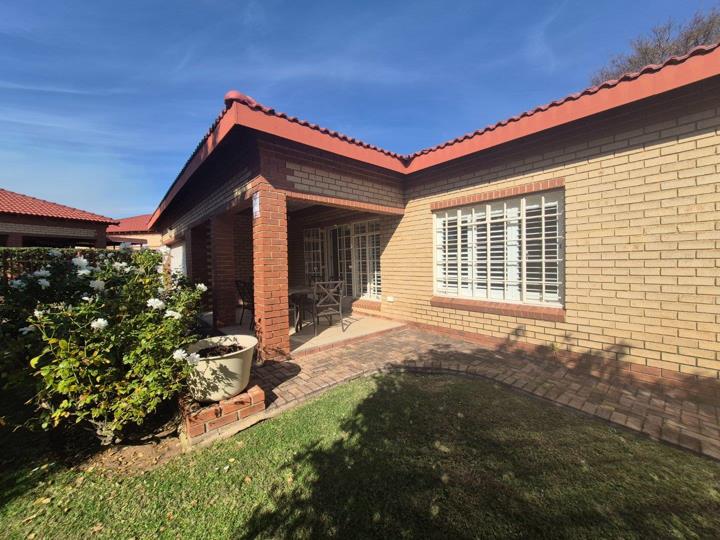 Listing number: P24-117272681, Image number: 2